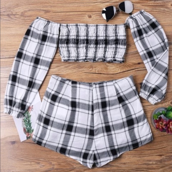 plaid set 🖤 - Picture 2 of 3